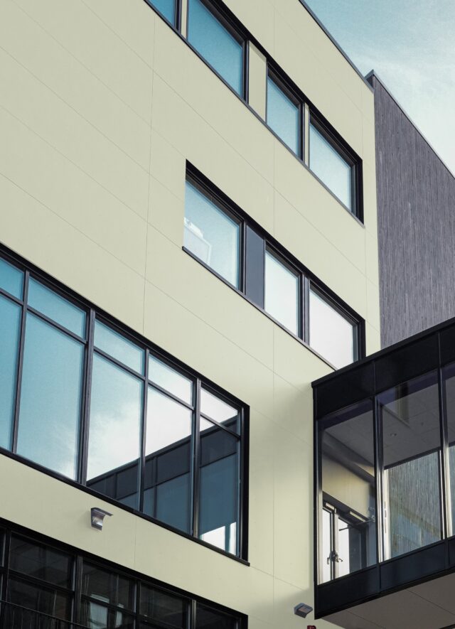 Rockpanel lanserer ny fasadebekledning – i farger inspirert av nordisk natur