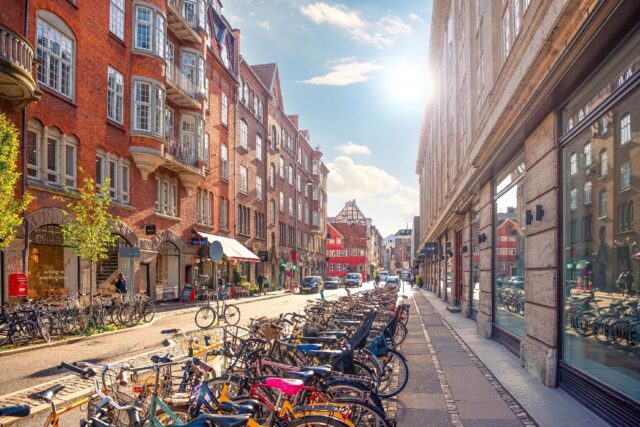 – København har blitt en by der plass er luksusvare