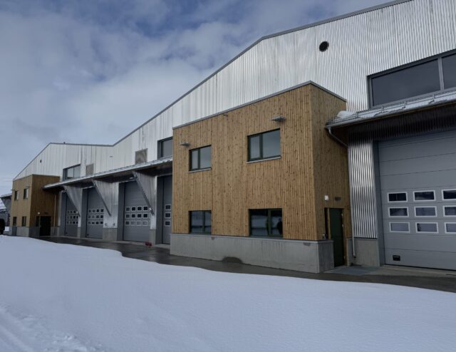 Forsvarsbygg bygger to nye flerbrukshaller på Porsangmoen
