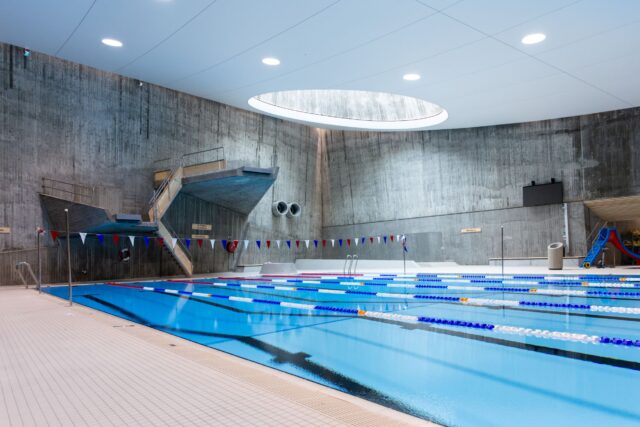 Stavanger svømmehall og kontorbygg vinner Betongtavlen 2025