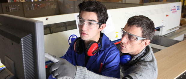 – Når lærlingtilskuddet svekkes, svekkes også fagopplæringen