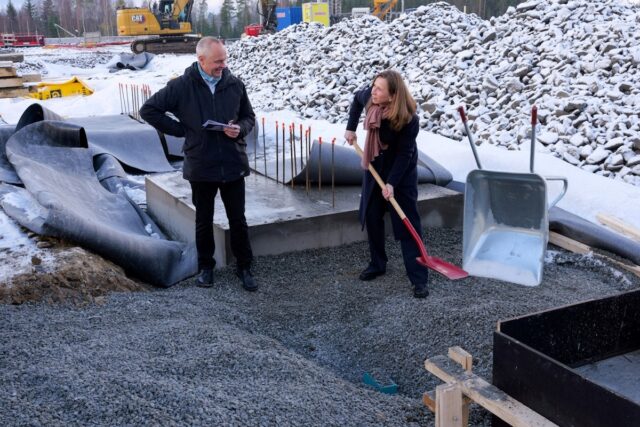 Justisministeren la ned grunnstein for nytt fengsel på Ilseng
