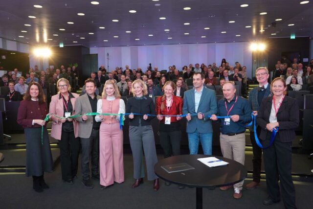 Åpnet norsk forskningssenter for kunstig intelligens