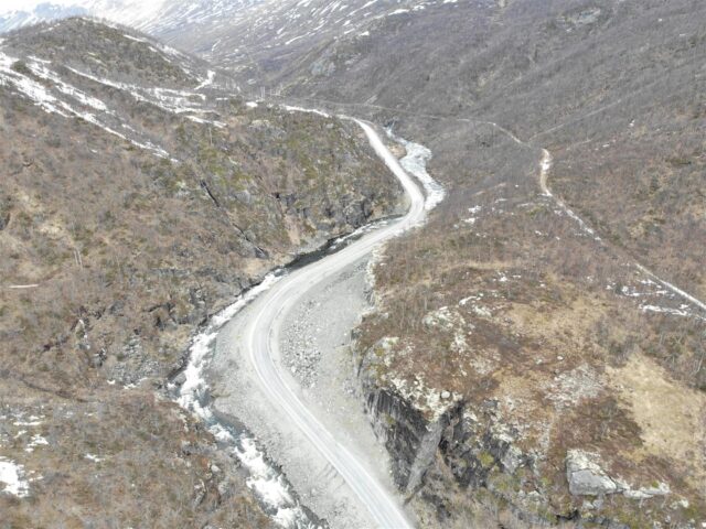 Isachsen Anlegg skal utbedre riksveg 52 før Hemsedalsfjellet