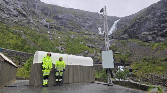 – Vi ønsker mer kunnskap om hvordan fjellsidene oppfører seg over tid