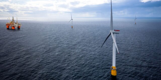 3,9 Enova-milliarder til to flytende havvindanlegg